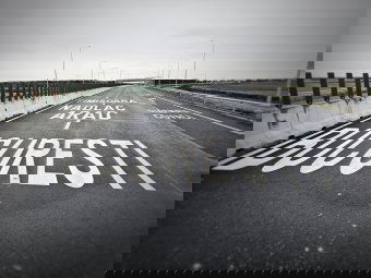 Kivesézték a romániai autópálya-építés rákfenéit, Európa más vidékein is baj van