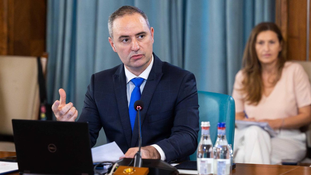Alexandru Nazare pénzügyminiszter a deficitcsökkentő intézkedéscsomag révén elkerülhető lehet Románia leminősítése