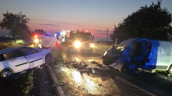 Három személy vesztette életét egy Bihar megyei közúti balesetben