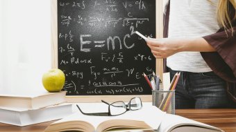 Szaktárca: a kötelező óraszám megemelése után csaknem minden tanár ugyanabban az iskolában marad