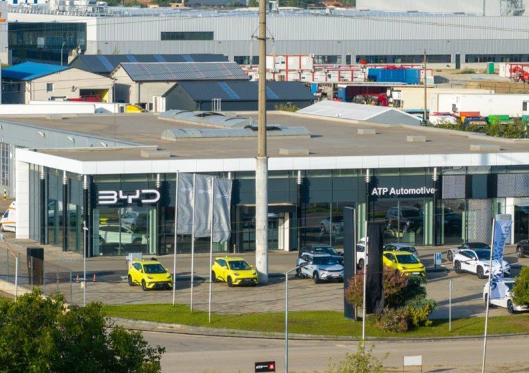 Enyhén nőtt a gépjármű-kereskedelem forgalma az idei első nyolc hónapban