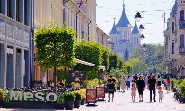 Marad a vörös hőségriasztás, kedden 41 fok is lehet