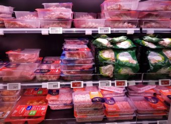 Meghosszabbították az alapélelmiszerek árréskorlátozását