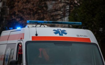 Ételmérgezéses tünetekkel vittek kórházba 12 óvodást