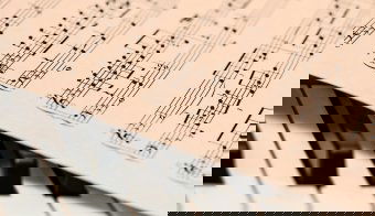 Orosz művészek kolozsvári koncertjét lehetetlenítené el a bukaresti ukrán nagykövetség