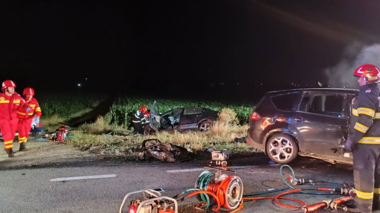 Két halálos áldozata van az Értarcsa közelében történt frontális balesetnek