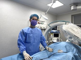 Kivándorolt erdélyi szakemberek az orvosok meglebegtetett röghöz kötéséről, a rendszerszintű problémákról