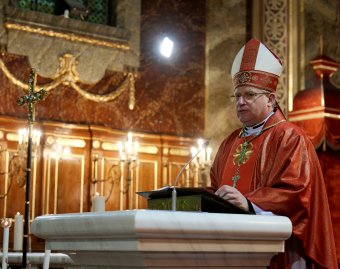 Márton Áron példáját állította a hívek elé a nagyváradi püspök a Vatikánban