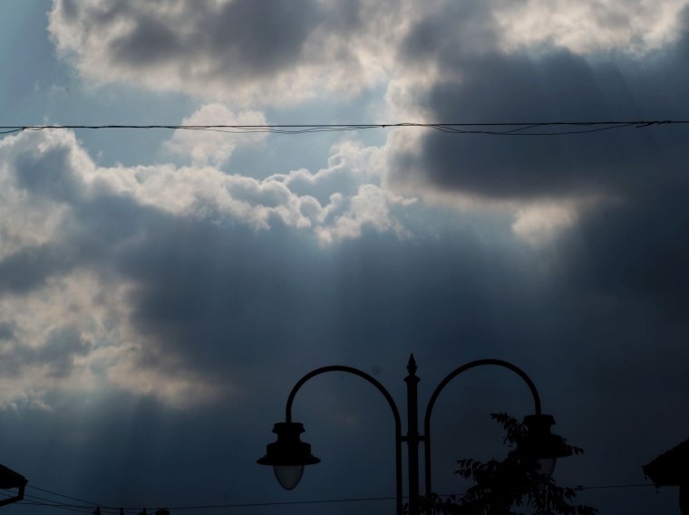 Viharosra fordul az időjárás, Erdély is érintett