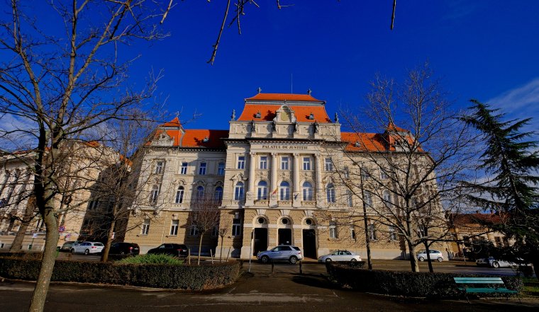 Bíróság elé viszi a többéves vitát az RMDSZ: Szabó Ödön beperelte Csomortányi Istvánt