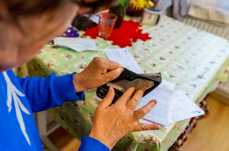 Kiderült, mikor kezdik kézbesíteni a nyugdíjakat januárban