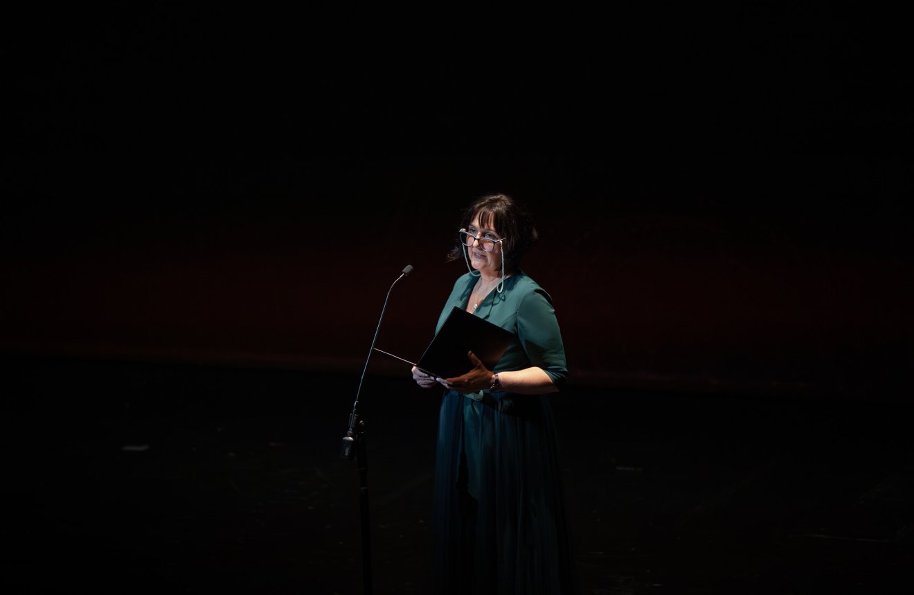 nemzet, szövet, hímzés, díszfüggöny, Budapest, Nemzeti Színház