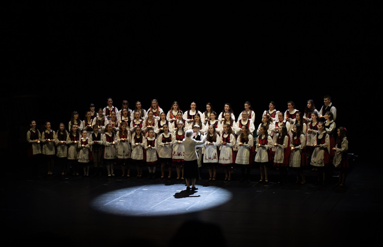 nemzet, szövet, hímzés, díszfüggöny, Budapest, Nemzeti Színház