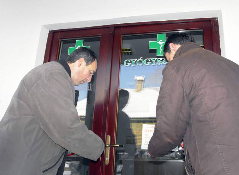 Patikát nyitottak Csíkpálfalván