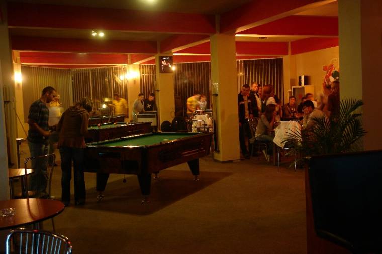 Taxival menekült a rabló