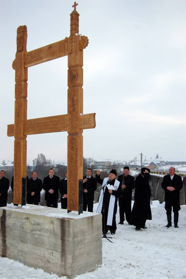 Az összefogás emlékművét avatták