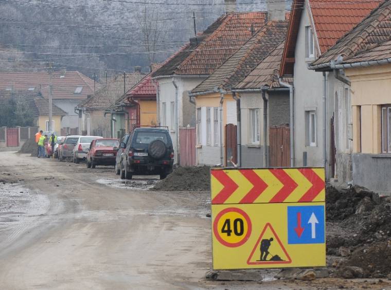 Befejezéshez közeledik a vezetékcsere
