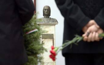 Háromnapos konferenciával emlékeznek Apáczai Csere János születésének 400. évfordulójára