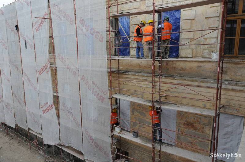 •  Fotó: Kristo Robert                       