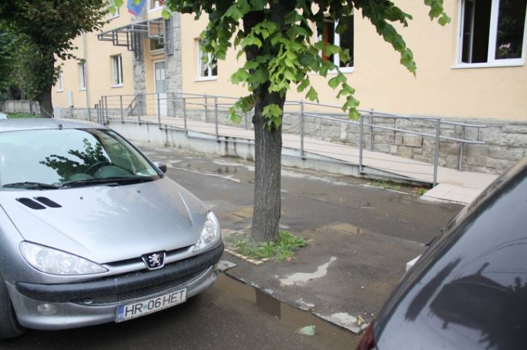 Kiadvány az akadálymentesítésért