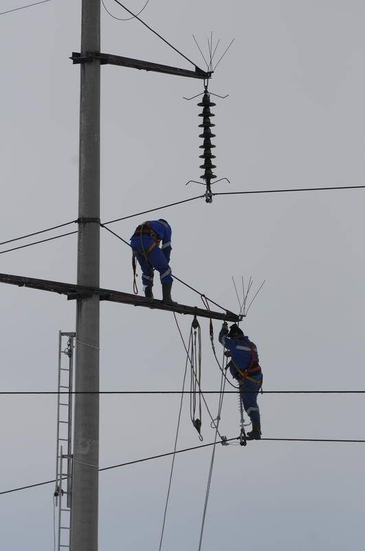Geoană szerint megoldást kell találni az energia árának átmeneti csökkentésére