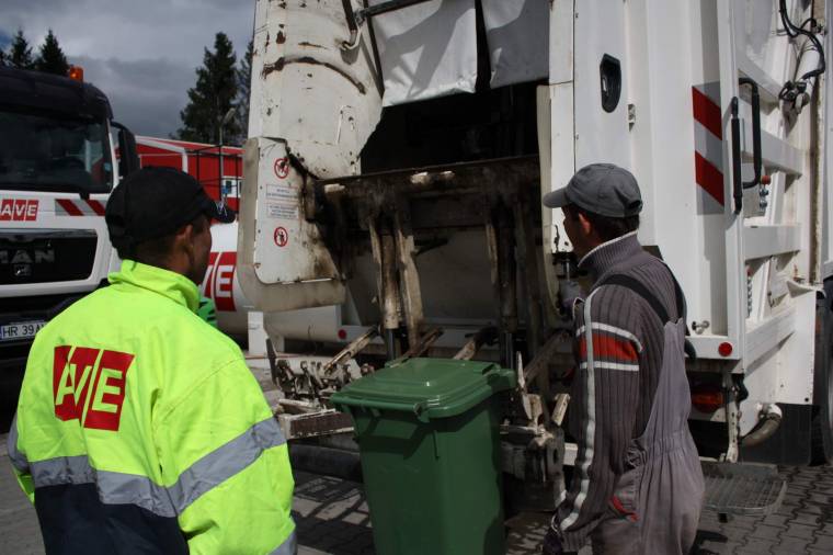 A szemeteskukák az új szolgáltatóhoz kerülnek