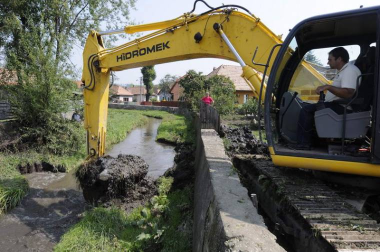 Késleltetett árvízvédelmi beruházások