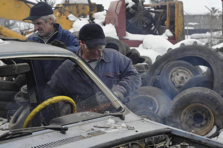 Egy nap alatt 84 autót adtak le Csíkszeredában