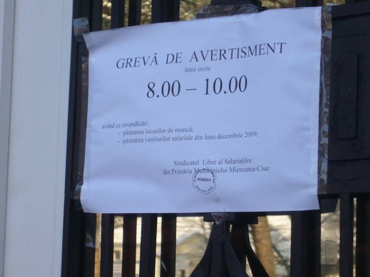 Felfüggesztették a sztrájkot