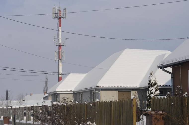 Igen zavaró az antenna zúgása