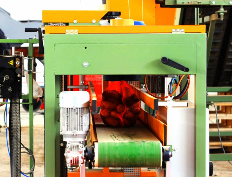 Felavatták az új burgonya-csomagoló gépsort