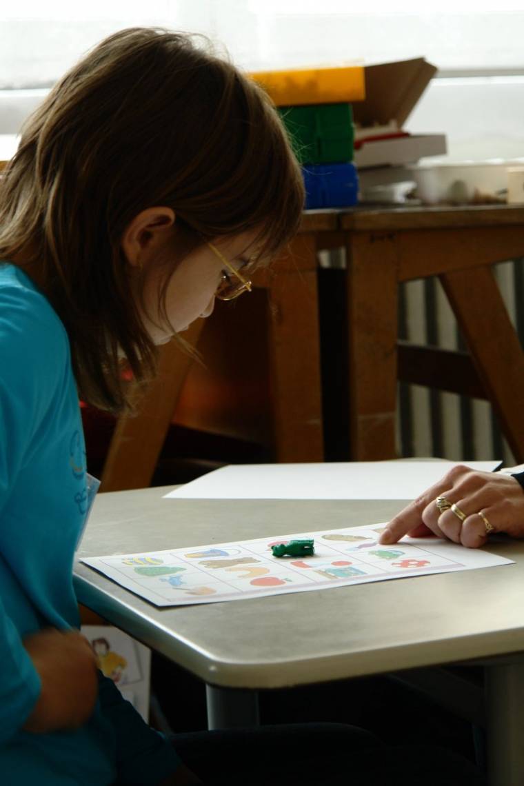 Aláírást gyűjtenek az autisták oktatásáért