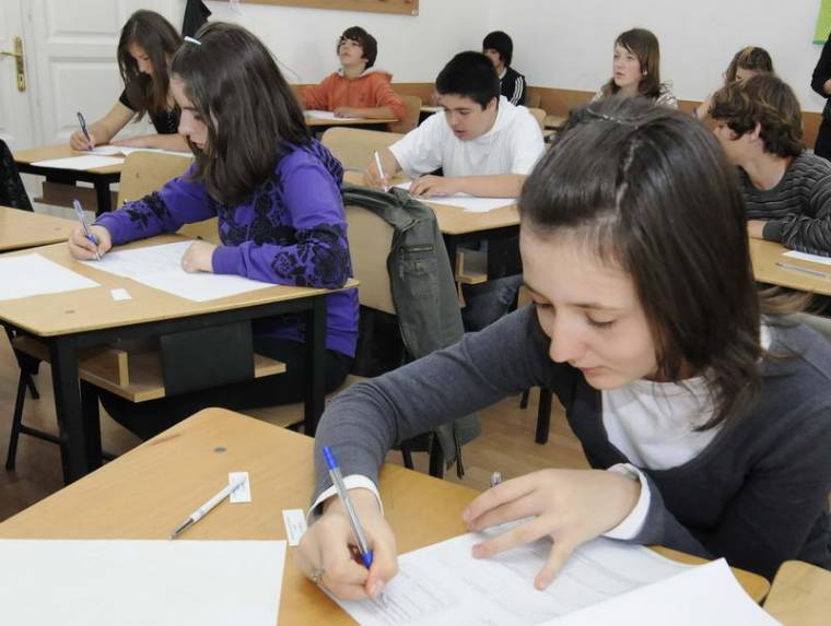 Kezdődik a középiskolai felvételi