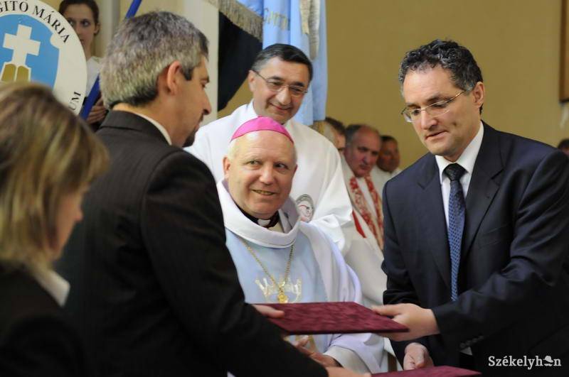 •  Fotó: Kristo Robert                       