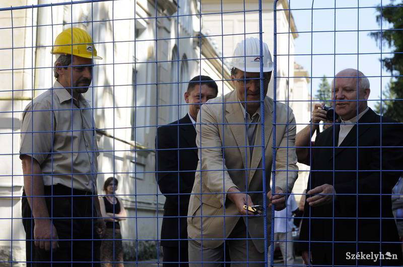 •  Fotó: Kristo Robert