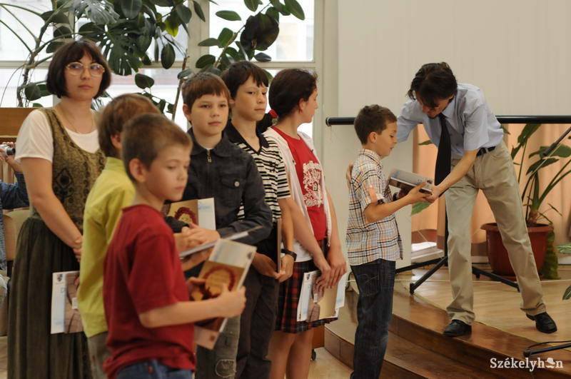 •  Fotó: Kristo Robert