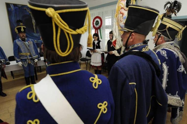 Ezúttal Csíksomlyón keltek életre a hősök