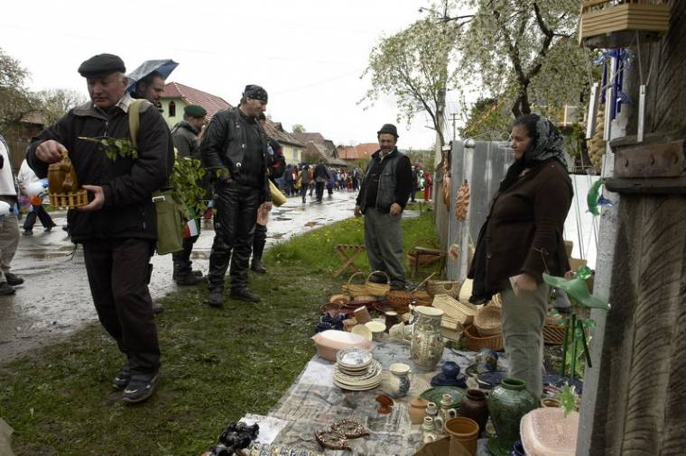 Forgalmi és kereskedelmi szabályok a pünkösdi búcsú idején