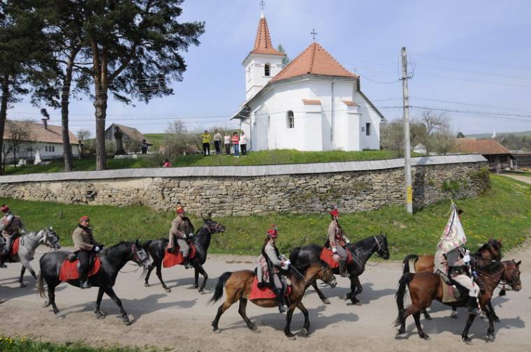 A Kászonokban toboroztak a huszárok