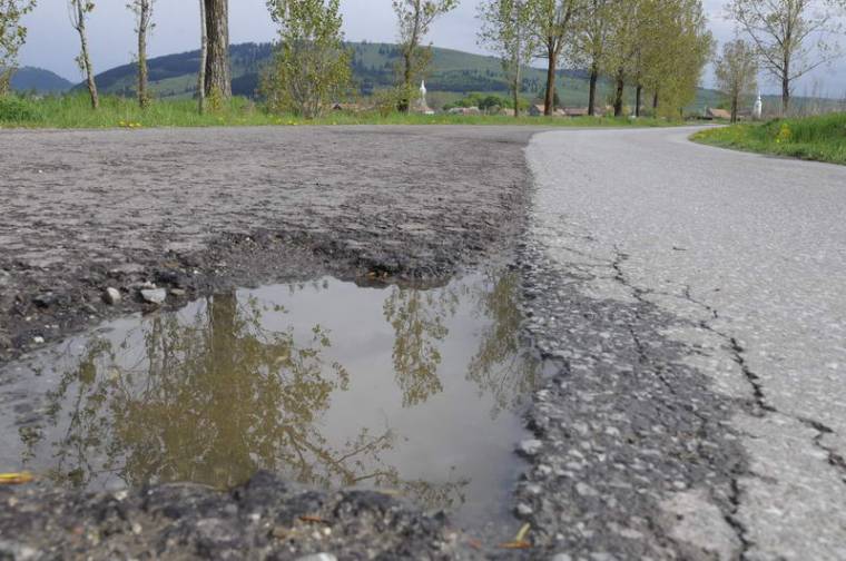 Karbantartás, javítás a megyei utakon