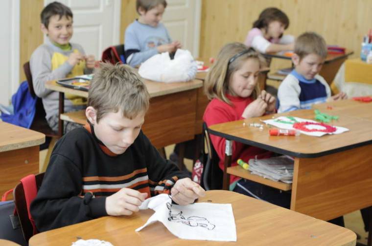Jövő tanévben nem indítanak osztályokat Csíkcsomortánban