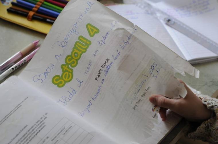 Csak az elsősök kapnak új könyveket