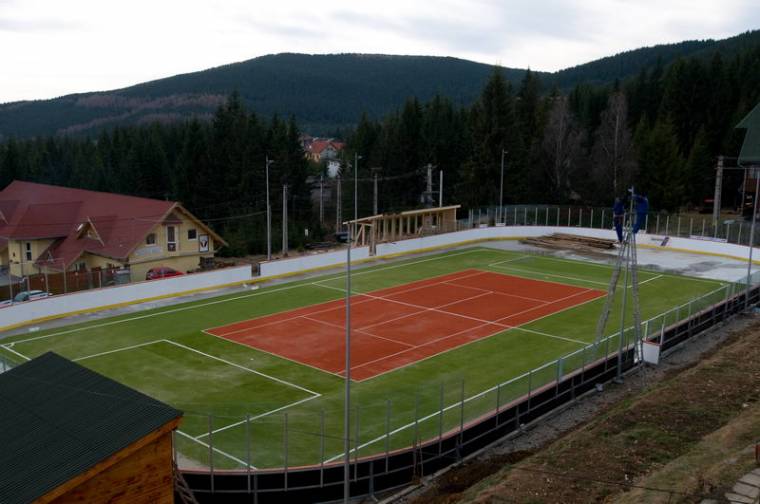 Átadás előtt a hargitafürdői sportlétesítmény