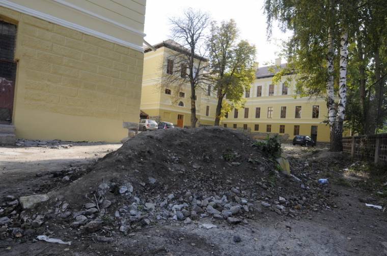 Nemsokára kezdődik az iskola környezetének rendezése