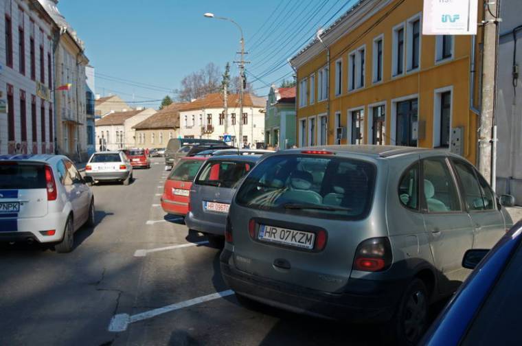 Több fizetéses parkoló lesz Csíkszeredában