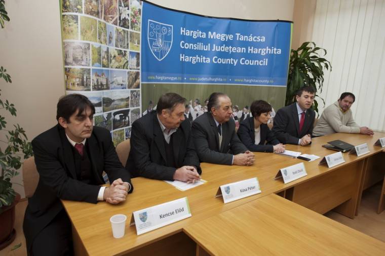 Szerződéskötés hálózatépítésre