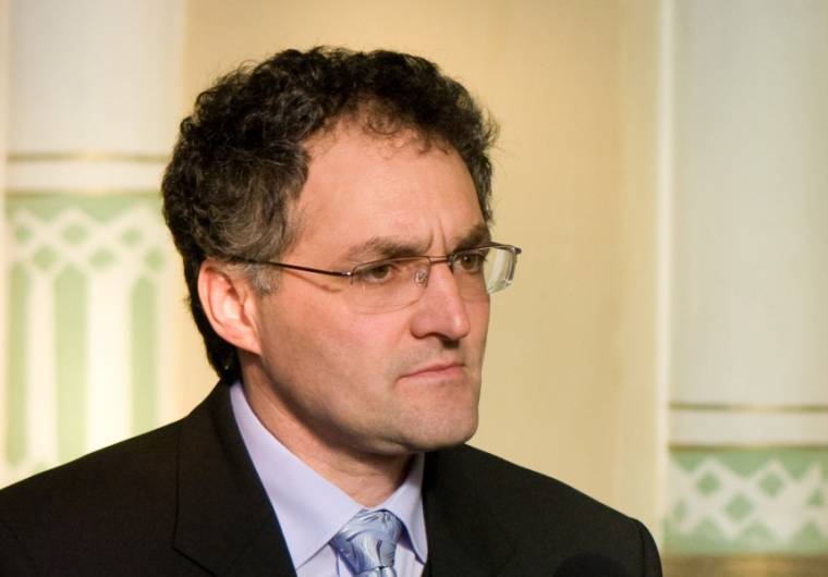 Bukarest bírálja a kötelező magyar nyelvhasználatot emlegető Ráduly Róbertet