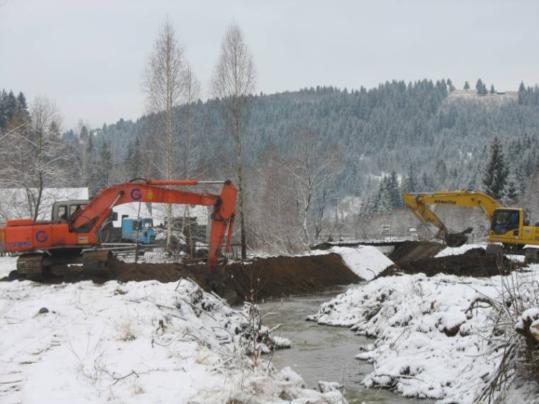 Árvíztől, szennyezéstől is megvédik Szentdomokost