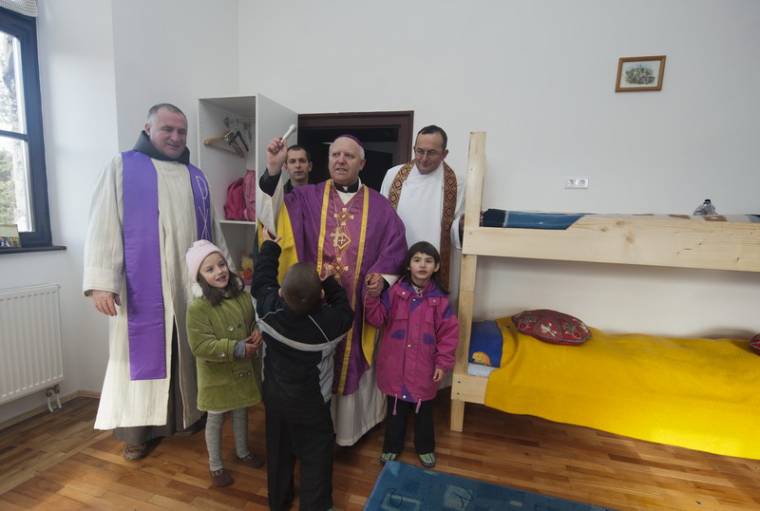 Otthon az otthon helyett