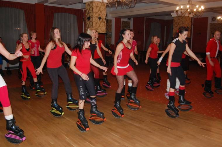 Kangoo Jumps karácsonyi parti